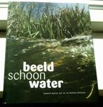 Drents water tot op de bodem bekeken(ISBN 9789077548493)., Ophalen of Verzenden, Zo goed als nieuw
