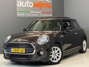 MINI Mini 1.5 Cooper Serious Automaat Panoramadak, Sportstoe beschikbaar voor biedingen