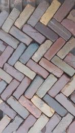 Oud gebakken klinkers bont dikformaat, Tuin en Terras, Ophalen, Gebruikt, Keramiek, Klinkers
