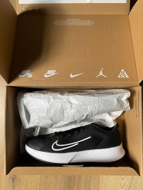 tennis / padel schoenen NIKE, Kleding | Dames, Schoenen, Nieuw, Sportschoenen, Zwart, Ophalen