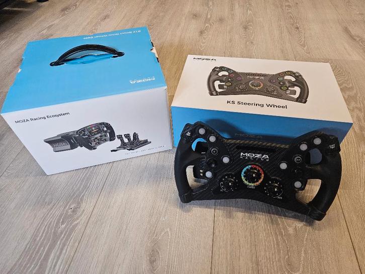 Moza R12 Direct Drive Base + Moza KS Stuur, Computers en Software, Joysticks, Zo goed als nieuw, Ophalen of Verzenden
