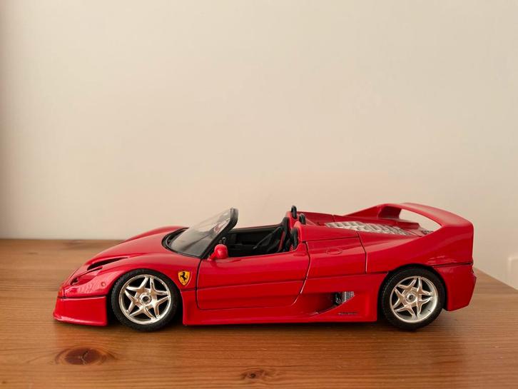 Ferrari F50 Bburago 1995 schaal 1:18, Hobby en Vrije tijd, Modelauto's | 1:24, Gebruikt, Auto, Bburago, Ophalen of Verzenden