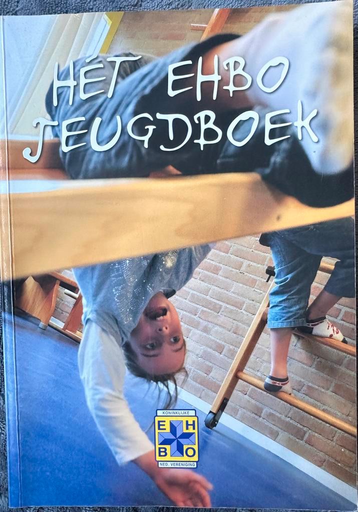 Het EHBO Jeugdboek - Leerzame Non-Fictie, Boeken, Kinderboeken | Jeugd | onder 10 jaar, Zo goed als nieuw, Non-fictie, Ophalen of Verzenden
