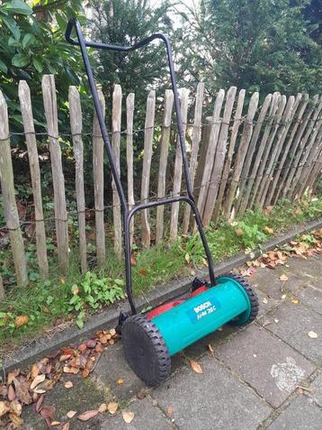 handgrasmaaier, grasmaaier, kooimesmaaier beschikbaar voor biedingen