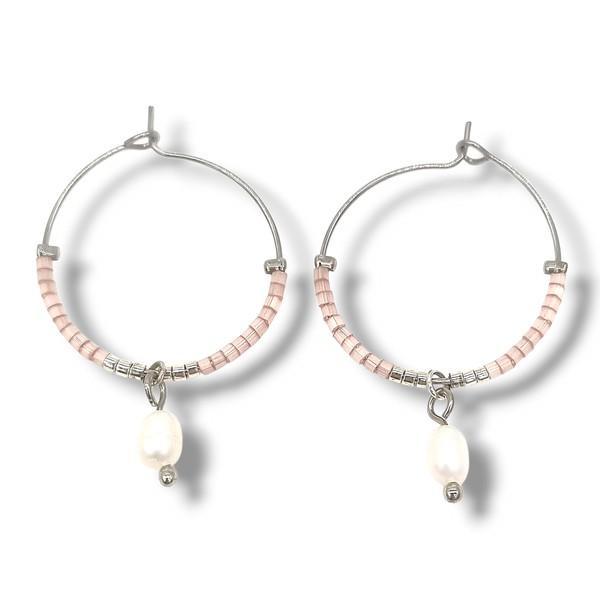 Luclo Arts Creolen - Zachtroze Miyuki Beads & Zoetwaterparel, Sieraden, Tassen en Uiterlijk, Oorbellen, Nieuw, Hangers, Overige materialen