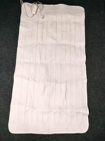Tomado elektrische deken met 3 standen afmeting 150 x 80 cm
 beschikbaar voor biedingen