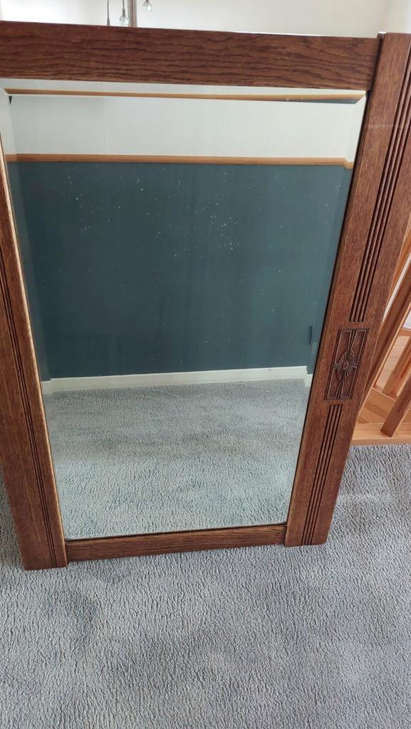 Mooie oude spiegel met zware houten lijst, Huis en Inrichting, Woonaccessoires | Spiegels, Gebruikt, 100 tot 150 cm, Rechthoekig