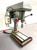 Tafel-boormachine Cincinnati PE-15, Ophalen, Gebruikt, 600 watt of meer, Boormachine