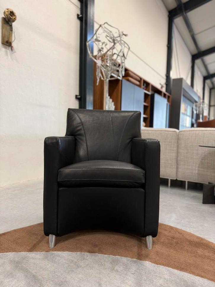 Nieuw Leolux Dolcinea Fauteuil zwart leer Design stoel, Huis en Inrichting, Fauteuils, Nieuw, Leer, 75 tot 100 cm, Ophalen of Verzenden