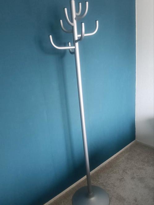 Staande aluminium kapstok, Huis en Inrichting, Woonaccessoires | Kapstokken, Zo goed als nieuw, Ophalen