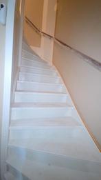 GezochtTraprenovatie nieuwbouwwoning: beneden- en zoldertrap, Ophalen of Verzenden