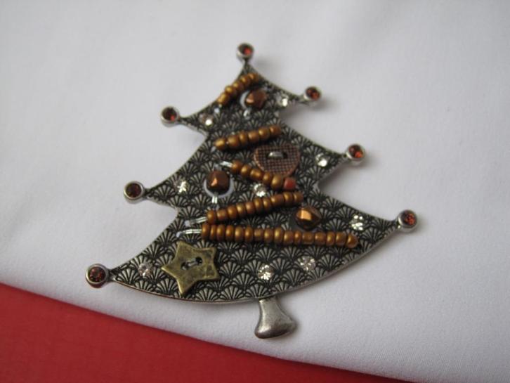 Broche kerstboom Premier Design koperkleurige details, Diversen, Kerst, Zo goed als nieuw, Verzenden