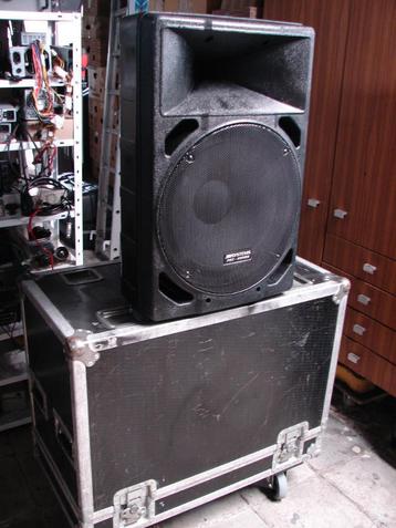 JB SYSTEMS PSX15   + flightcase  beschikbaar voor biedingen