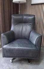 Fauteuil zwart leder met draaivoet, Huis en Inrichting, Fauteuils, Ophalen, Industrieel/Modern, 75 tot 100 cm, Zo goed als nieuw