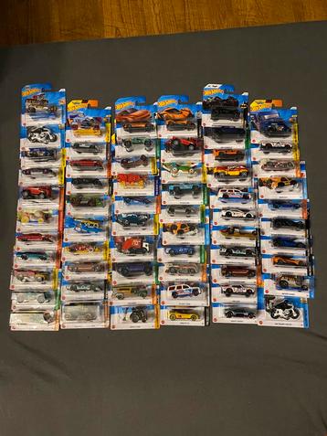 HotWheels Mainline partij 64st! nieuw beschikbaar voor biedingen