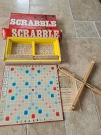 Vintage Scrabble met draaiplateau, Hobby en Vrije tijd, Gezelschapsspellen | Bordspellen, Ophalen of Verzenden, Zo goed als nieuw