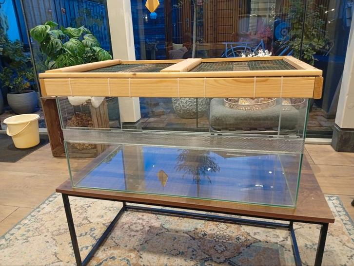 Hamsterhok met accessoires en houten zelfgemaakte deksel, Dieren en Toebehoren, Knaagdieren en Konijnen | Hokken en Kooien, Zo goed als nieuw