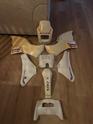 Nieuw! Honda MT50 kappen set beschikbaar voor biedingen