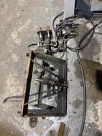 Hydraulische cilinder met pomp en ventielenblok, Ophalen, Gebruikt, Universele onderdelen