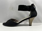 Tamaris, maat 39.  Gracieuze zwart suède sandalen, Tamaris, Verzenden, Zwart, Nieuw