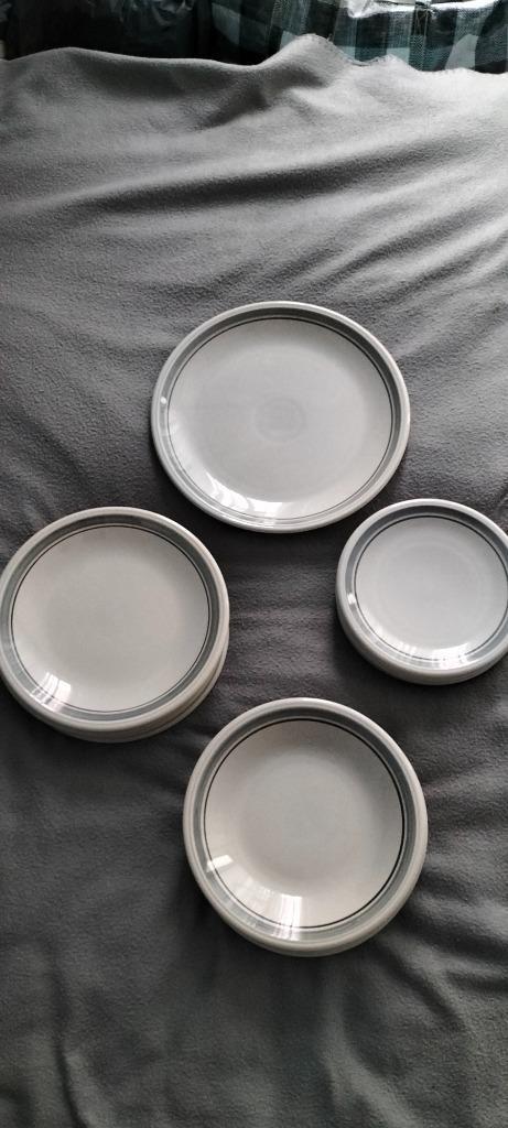 Vintage servies CP Colditz, Huis en Inrichting, Keuken | Servies, Zo goed als nieuw, Compleet servies, Overige stijlen, Aardewerk