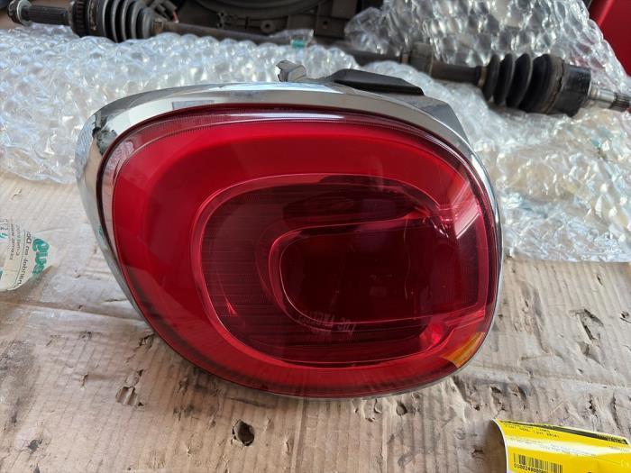 Achterlicht links van een Fiat 500L, Auto-onderdelen, Verlichting, Fiat, Gebruikt, 3 maanden garantie