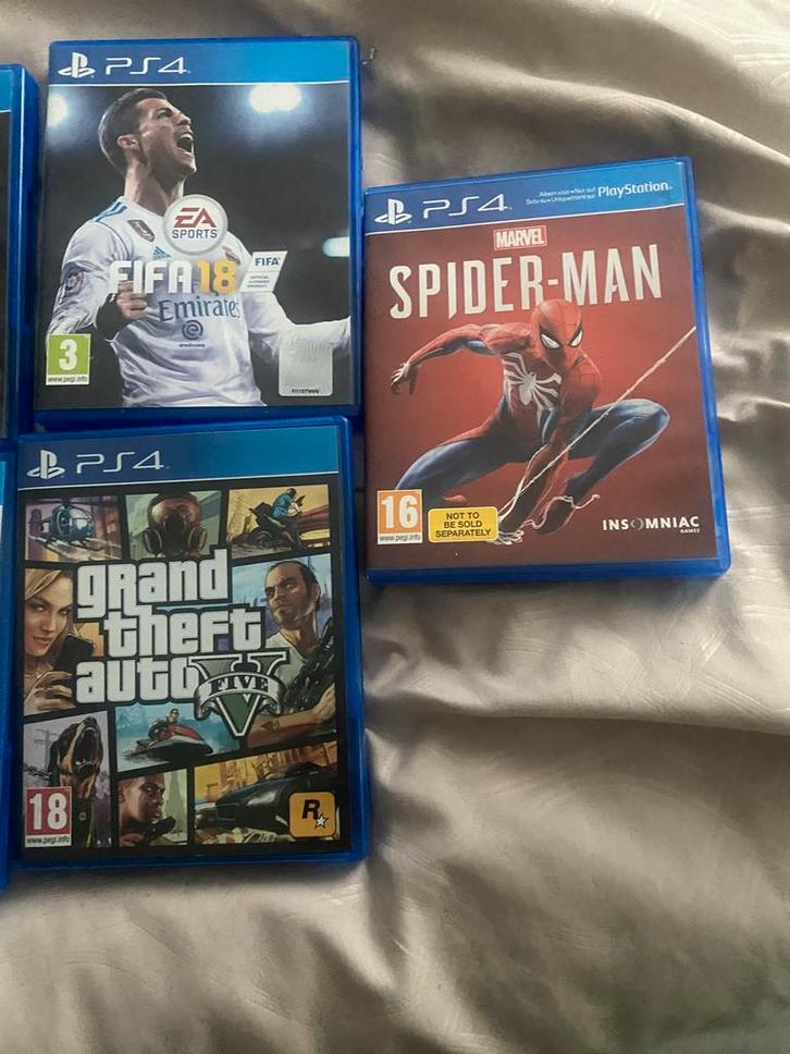 PS4 500GB met Controller & Games, Spelcomputers en Games, Spelcomputers | Sony PlayStation 4, Gebruikt, Original, 500 GB, Met 1 controller