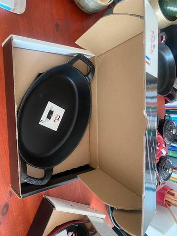 Staub Ovenschaal Ovaal 24 cm – Noir Mat – Gietijzer beschikbaar voor biedingen