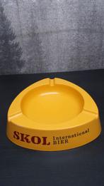 Grote Café ASBAK ~ Biermerk SKOL ~ GEEL 3-Hoek ~ Jaren 60-70, Ophalen of Verzenden, Gebruikt, Overige typen, Overige merken