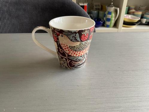 Morris & Co for Pimpernel 8744 Strawberry Thief beker 8 cm, Huis en Inrichting, Keuken | Servies, Nieuw, Kop(pen) en/of Schotel(s)