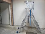 Solide Telescopisch werkplatform PIRL 4-6 treden (PIRL0406), Ophalen of Verzenden, Zo goed als nieuw, Rolsteiger of Kamersteiger