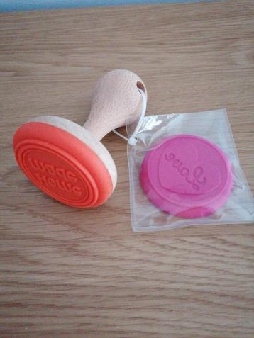Stempel met 2 afdrukken  beschikbaar voor biedingen