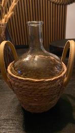 Vaas in rieten mandje, Overige kleuren, Ophalen of Verzenden, Minder dan 50 cm, Glas