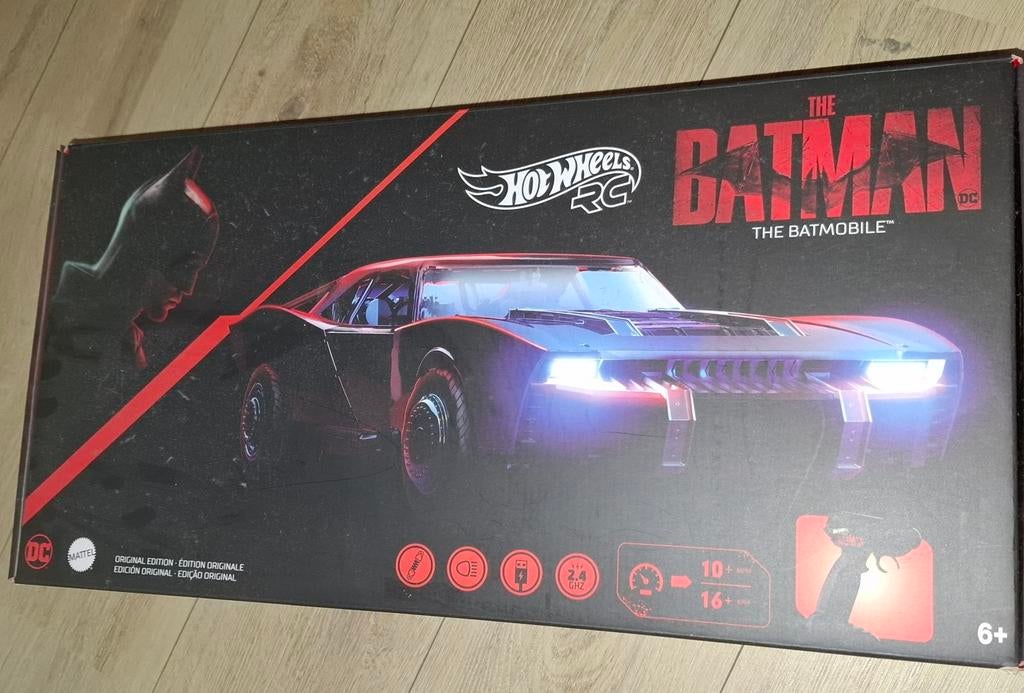 Afstandbestuurbare batman auto van hotweels, Ophalen of Verzenden, Zo goed als nieuw