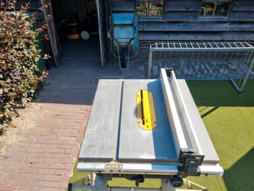 Dewalt DW745-qs tafelzaag. beschikbaar voor biedingen