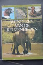 Wonderen van de reuzendieren., Boeken, Dieren en Huisdieren, Ophalen of Verzenden, Zo goed als nieuw