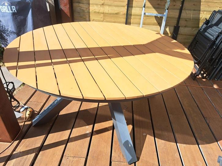 Tuintafel rond polywood 150 cm - incl hoes, Tuin en Terras, Terrasdelen en Vlonders, Zo goed als nieuw, Composiet, Ophalen
