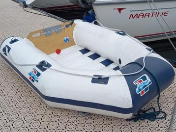 Bijboot dinghy beschikbaar voor biedingen
