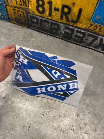 Honda mb stickerset beschikbaar voor biedingen