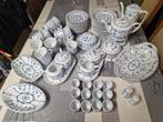 Blau saks jaeger servies ontbijt gebak 12 personen, Antiek en Kunst, Ophalen