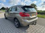 BMW 2-serie Active Tourer 218i Executive, Navi, PDC, Bluetoo, Voorwielaandrijving, 65 €/maand, Gebruikt, Met garantie (alle)