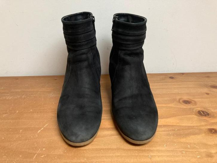 Zwart suède dames laarsjes Gabor maat 5 1/2 (38 1/2), Kleding | Dames, Schoenen, Gedragen, Lage of Enkellaarzen, Zwart, Ophalen of Verzenden