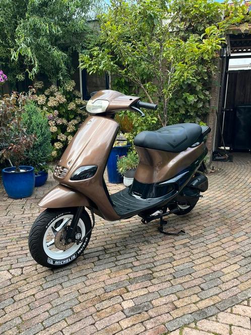 Piaggio Zip Type 3 70cc DR Brom, Fietsen en Brommers, Scooters | Piaggio, Zo goed als nieuw, Zip, Maximaal 45 km/u, Benzine, Ophalen of Verzenden