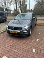 Volkswagen T-Roc 1.0 TSI 115pk 2019 Grijs, Voorwielaandrijving, Start-stop-systeem, 115 pk, Particulier