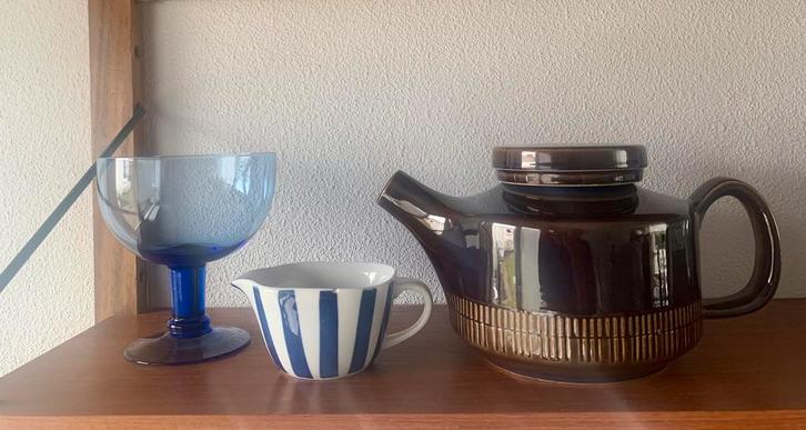 Lyngby Danmark Dan-ild melkkannetje gestreept blauw, Antiek en Kunst, Antiek | Servies los, Verzenden