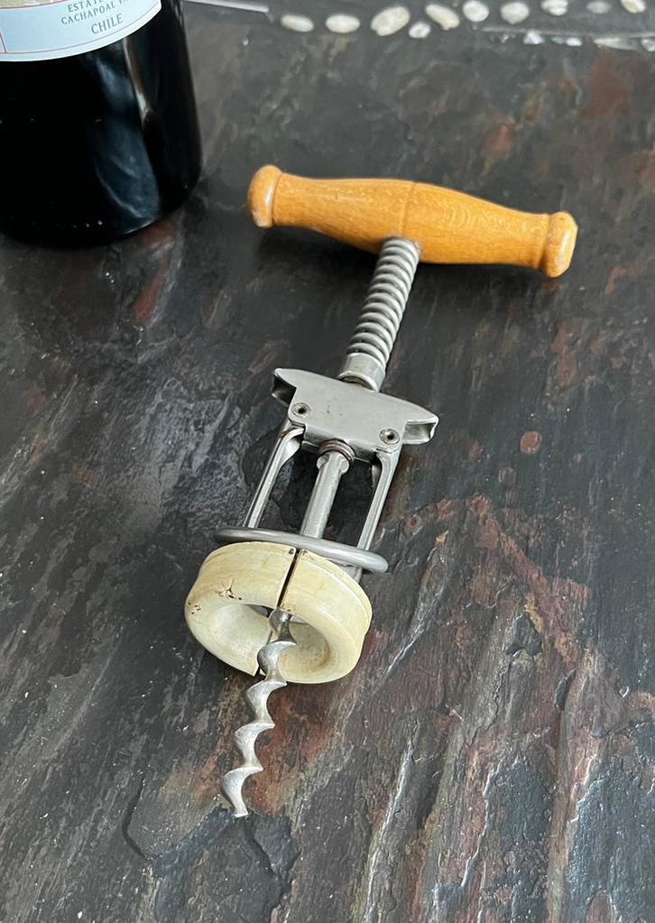 Zeldzaam, “Columbus split Frame” of “Spring” kurkentrekker., Antiek en Kunst, Antiek | Keukenbenodigdheden, Ophalen of Verzenden