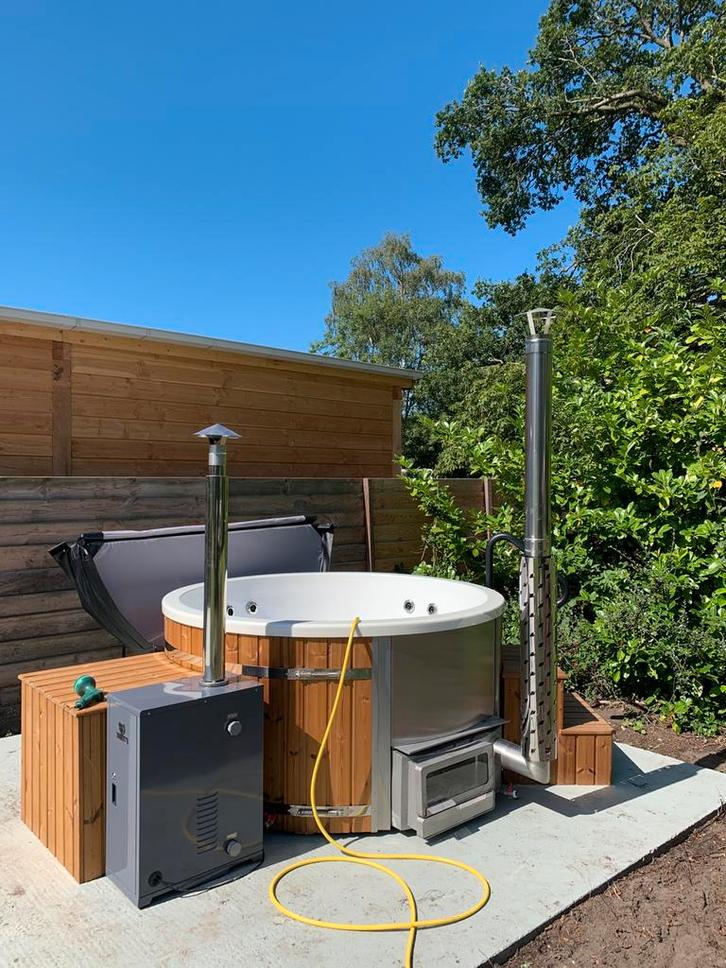 Hottub ombouwen naar DIESEL REXENER, Tuin en Terras, Bubbelbaden en Hottubs, Zo goed als nieuw, Pomp, Ophalen