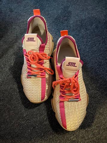 Steve Madden 41 Sneakers beschikbaar voor biedingen