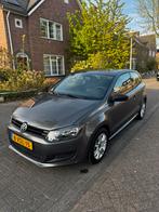 Volkswagen Polo 1.2 6V 44KW 2010 Grijs, Auto's, Voorwielaandrijving, Euro 5, Zwart, 1198 cc