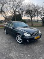 Mercedes-Benz C-Klasse 1.8 C200 Kompr Combi AUT 2004 Zwart, Auto's, Mercedes-Benz, Automaat, Achterwielaandrijving, Zwart, 4 cilinders